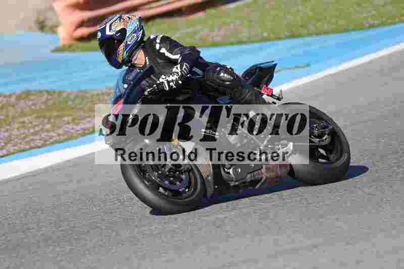 /02 28.-31.01.2025 Moto Center Thun Jerez/gruen-green/63